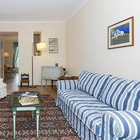 Casa Montebello In Vanchiglia By Wonderful Italy Turin Room photo